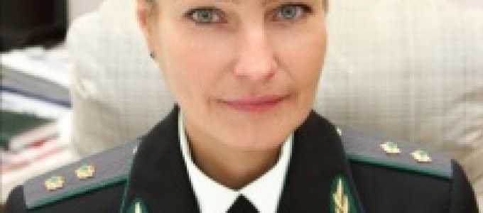 Судебный пристав Ловандо Елена Евгеньевна